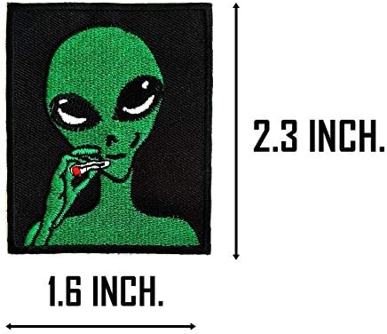 BİR KEZ 3 ADET. Yeşil Uzaylı Sigara UFO NASA Yüz Komik Yamalar Çizgi Film Karakteri Logosu Demir veya İşlemeli Yama